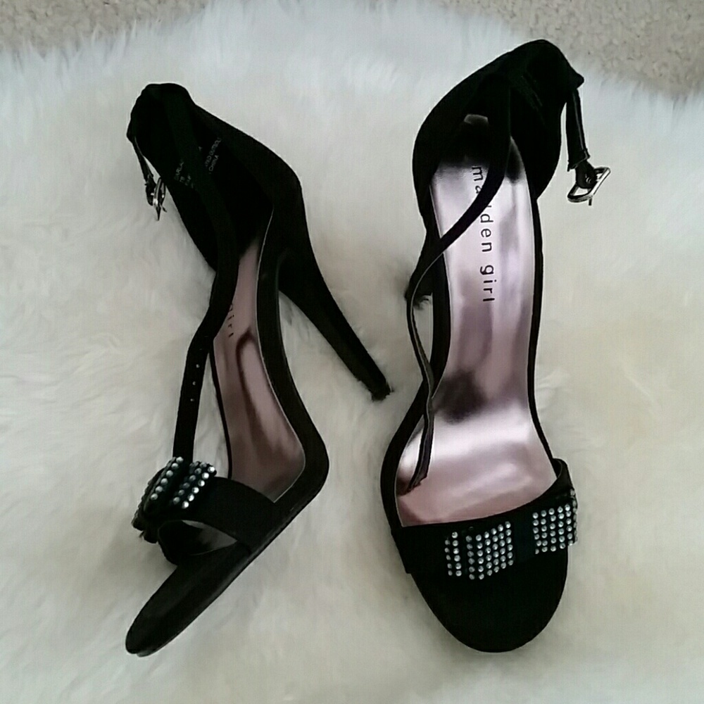 Madden Girl Darla sandals
